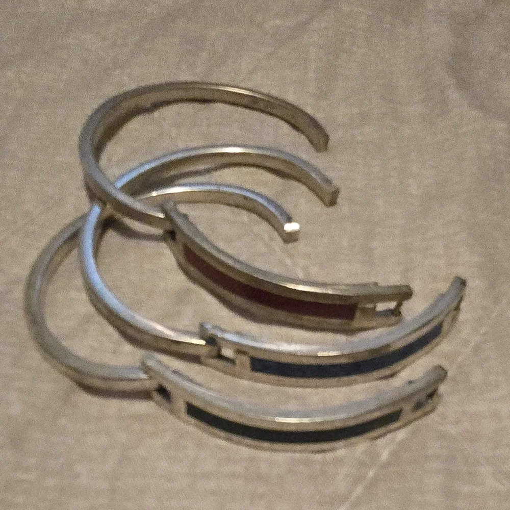 Vintage Charming Kids' Silver 925 Bangle Trio with Colorful Accents